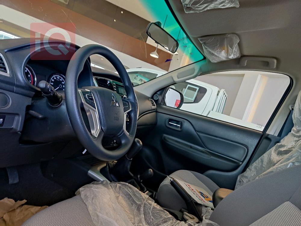 میتسوبیشی L200